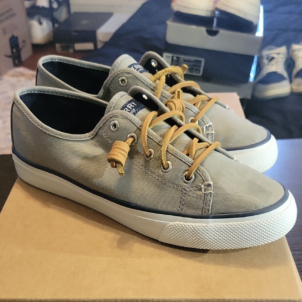 Sperry Women's Seacoast Sneakers - Gray and Brown Womens 8 Mens 6.5 EUC - Picture 3 of 10